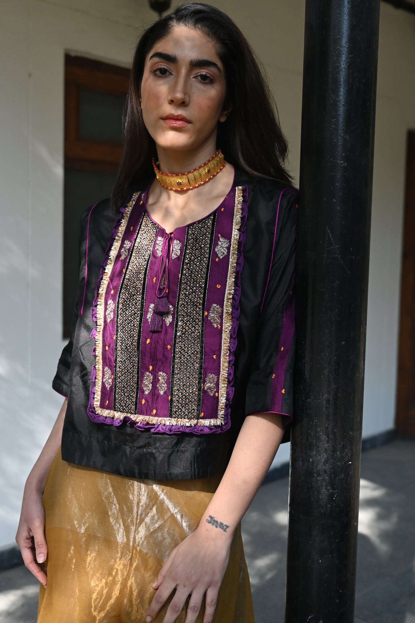 Mumtaz Top in Black with Gold Tissue Garara