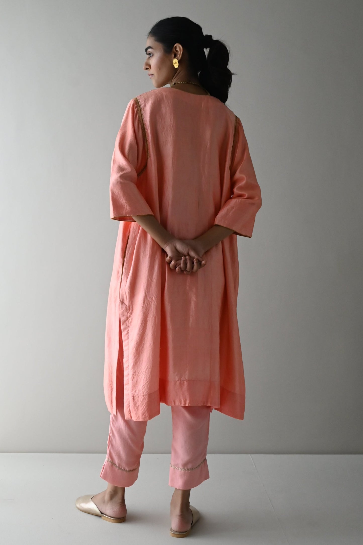 Jhabla Kurta in Rose Pink Pure Silk with Rose Pink Pant